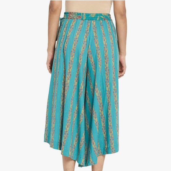 Fabindia Women Turquoise Cotton Salwar - Picture 3 of 15